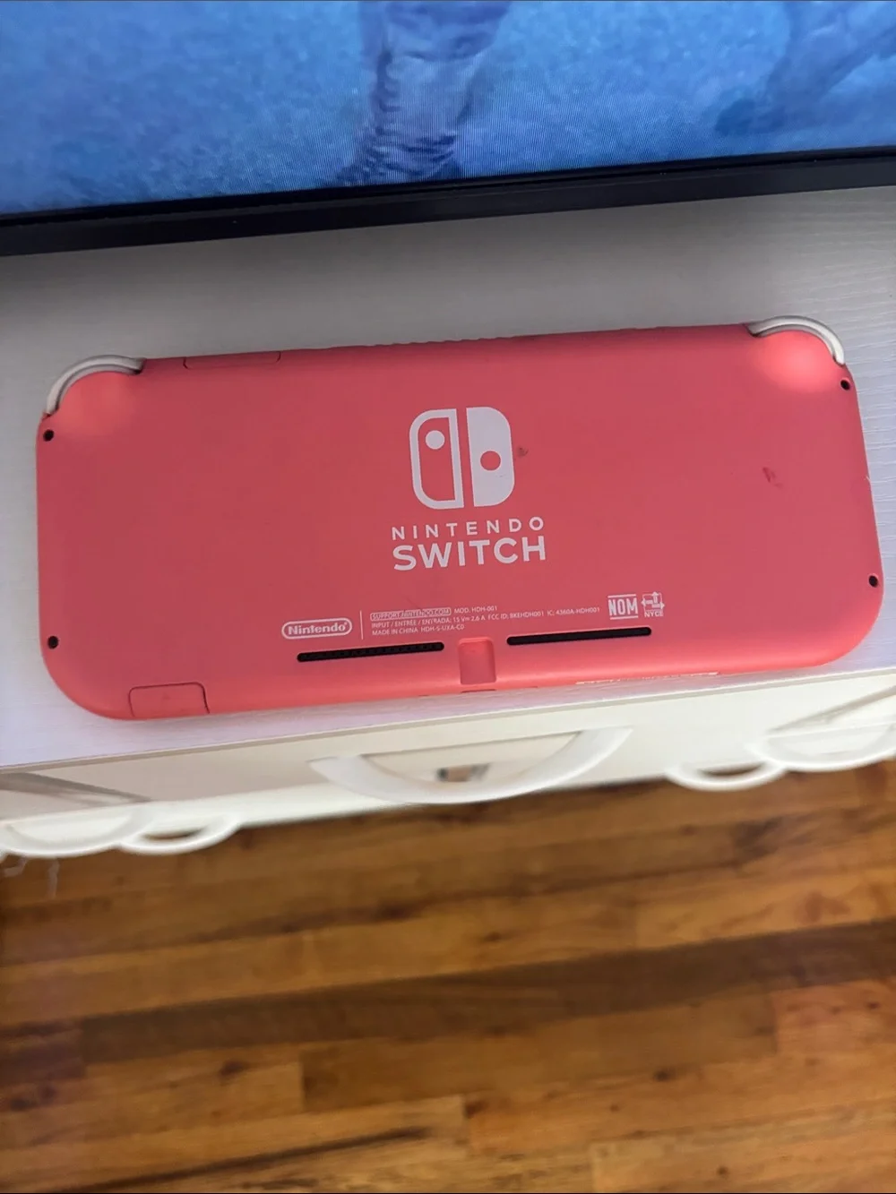 Nintendo Switch Lite - Coral Pink Handheld Console